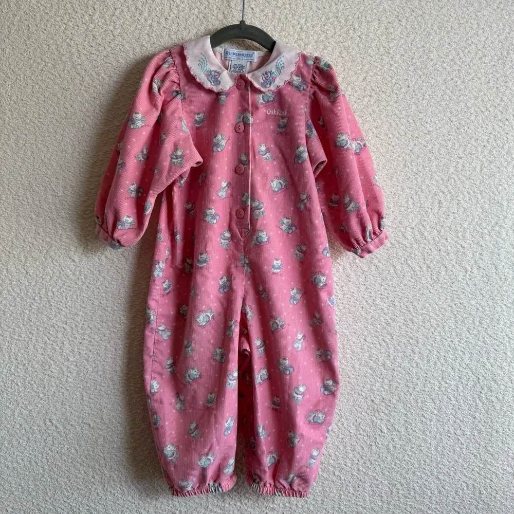 Vintage Osh Kosh B’Gosh Baby Corduroy Pink Sledding‎ Bears Romper 24 months